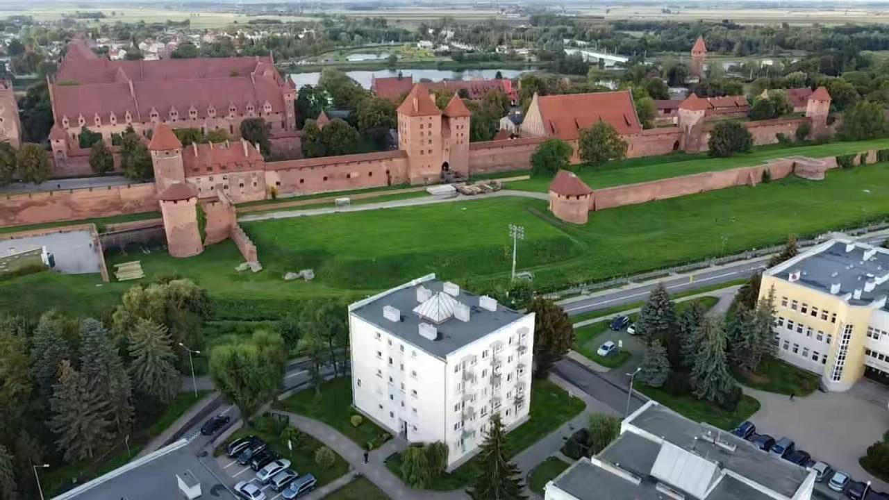 Apartament Okno Na Zamek Malbork Ngoại thất bức ảnh